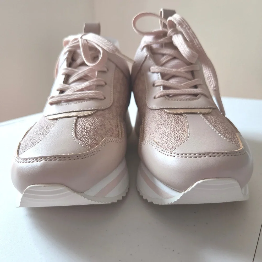 Michael Kors Maddy Pink Rose Gold Platform Sneakers Monogram LS23H Womens 9M
